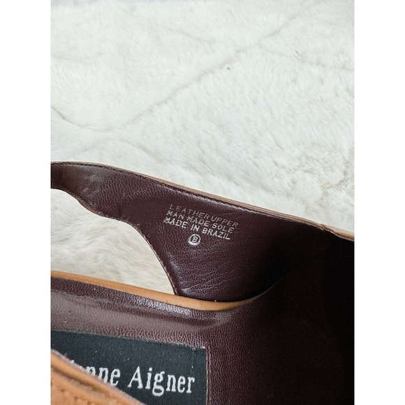Etienne Aigner "Ellie" All Leather Slingback 3" Heel in Brown Size 7.5M - Picture 11 of 11